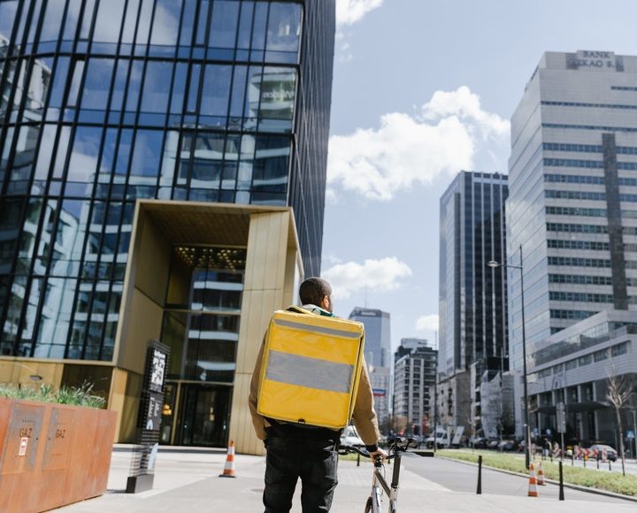 Things To Take Care While Hiring Moving And Packing Services-Cloud Packers