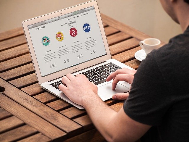 Five Tips to Design an Eye-Catching Above the Fold